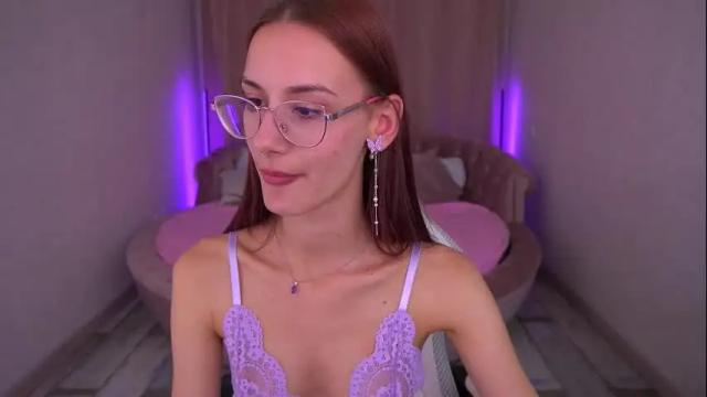 Image 8 of cozymell Stream on Chaturbate on 1 month ago