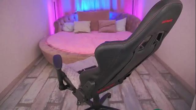 Thumbnail 1, cozymell's Stream at Chaturbate, 4 hours ago