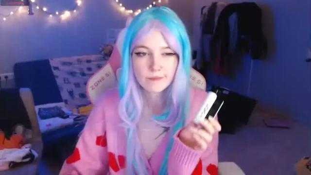Image 2 of crackling_tati Stream on Chaturbate on 12 months ago