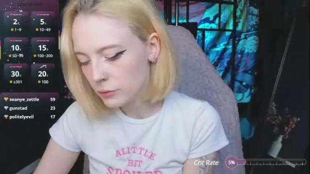 Image 2 of crackling_tati Stream on Chaturbate on 1 month ago