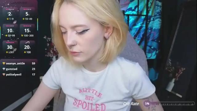 Image 6 of crackling_tati Stream on Chaturbate on 1 month ago