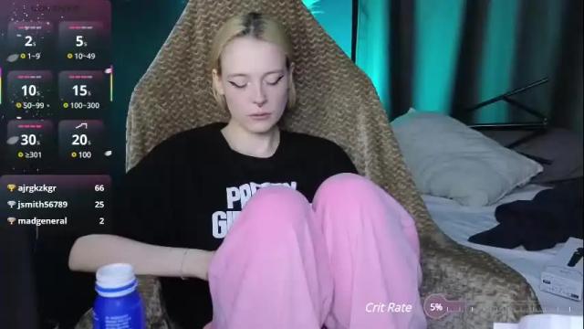Thumbnail 3, crackling_tati's Stream at Chaturbate, 1 month ago