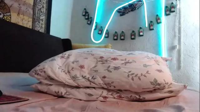 Image 8 of cranberry_hot Stream on Chaturbate on 2 months ago