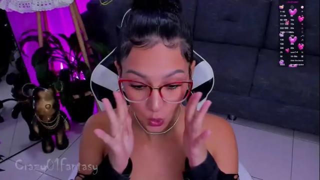 Image 8 of crazy01fantasy Stream on Chaturbate on 2 months ago