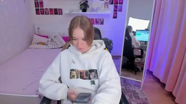 Thumbnail 3, crazy_alisha's Stream at Chaturbate, 13 months ago