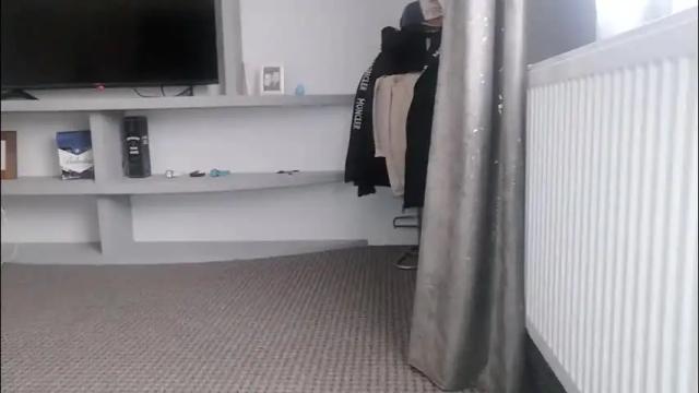 Image 10 of crazybrenda89 Stream on Chaturbate on 24 days ago