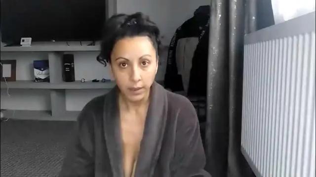 Image 7 of crazybrenda89 Stream on Chaturbate on 15 days ago