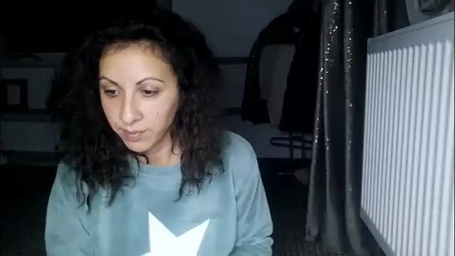 Image 7 of crazybrenda89 Stream on Chaturbate on 13 days ago