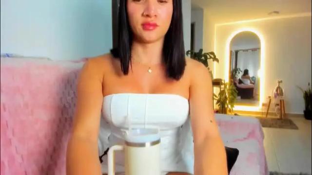 Image 2 of crazydollforsex Stream on Chaturbate on 2 months ago