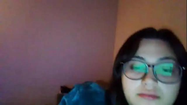 Image 7 of crazylatina333 Stream on Chaturbate on 17 months ago