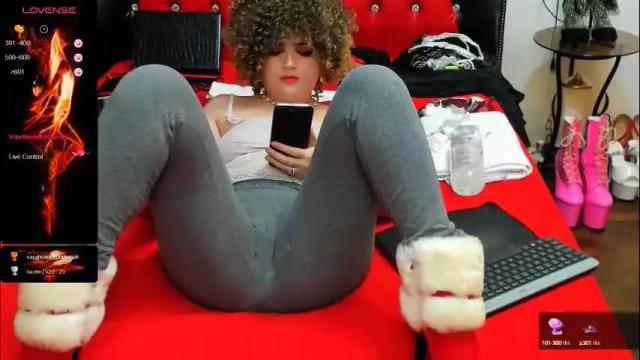Thumbnail 3, crazzy_pussy's Stream at Chaturbate, 25 days ago