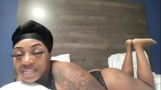 Image 3 of creame_sensation Stream on Chaturbate on 1 month ago
