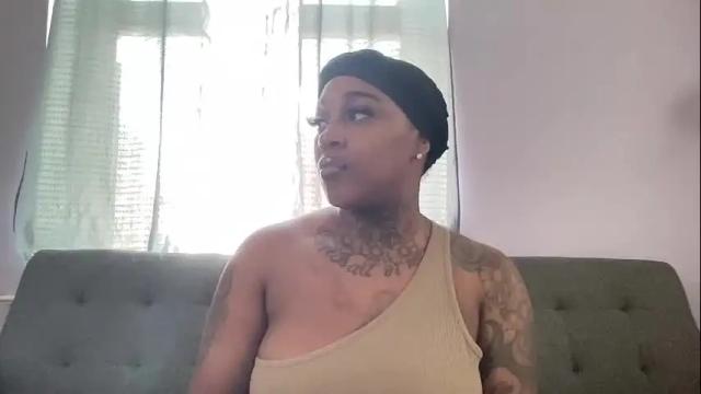 Image 3 of creame_sensation Stream on Chaturbate on 5 days ago