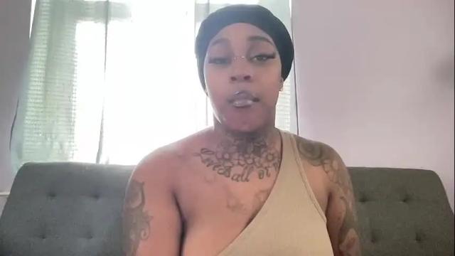 Image 6 of creame_sensation Stream on Chaturbate on 5 days ago