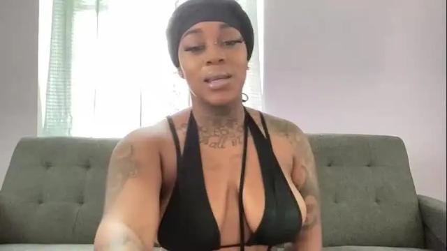 Image 4 of creame_sensation Stream on Chaturbate on 1 month ago