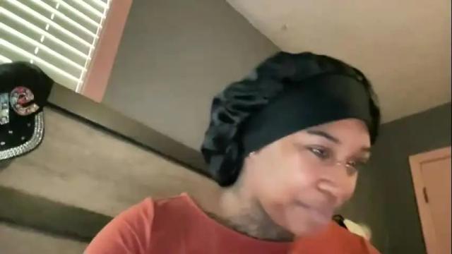 Image 12 of creame_sensation Stream on Chaturbate on 2 days ago