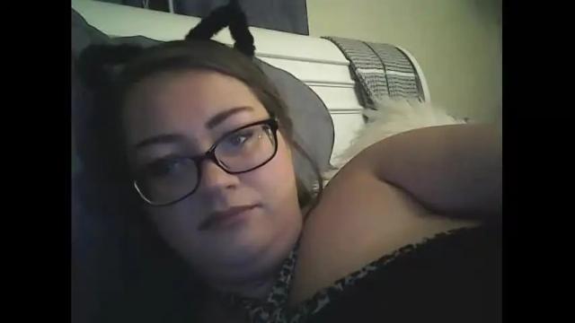 Image 4 of creamy_wap Stream on Chaturbate on 12 months ago