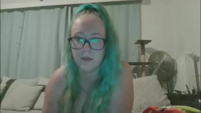 Image 6 of creamybiscuits12 Stream on Chaturbate on 2 months ago