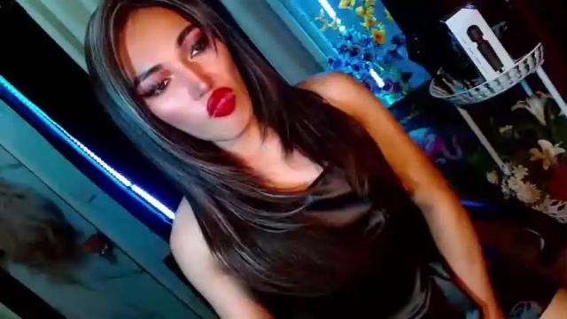 Image 7 of creamycum_celinexxx Stream on Chaturbate on 12 months ago