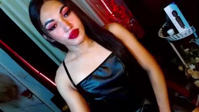 Image 2 of creamycum_celinexxx Stream on Chaturbate on 12 months ago