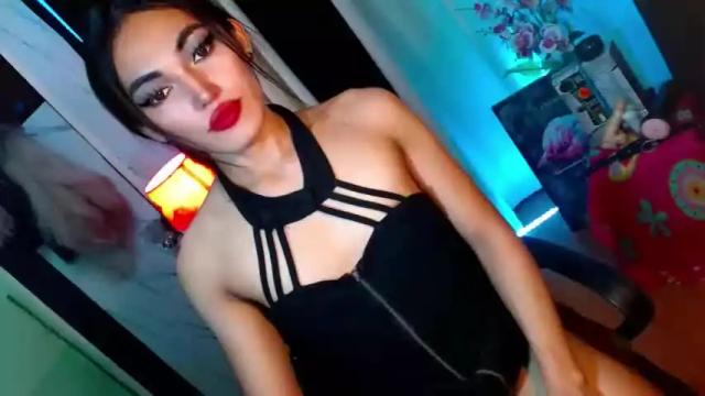 Image 7 of creamycum_celinexxx Stream on Chaturbate on 12 months ago