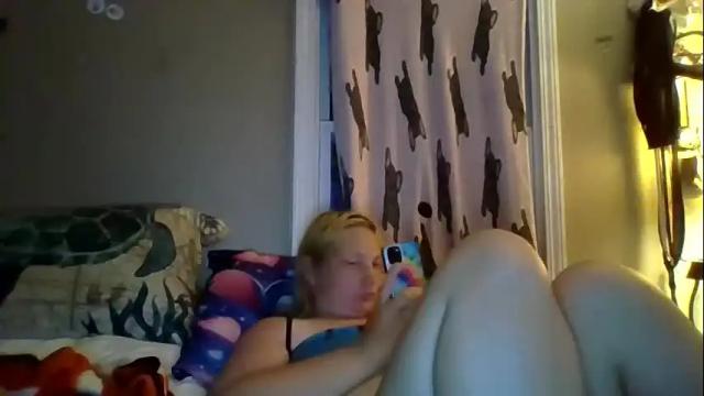 Thumbnail 1, creamymadona's Stream at Chaturbate, 17 days ago