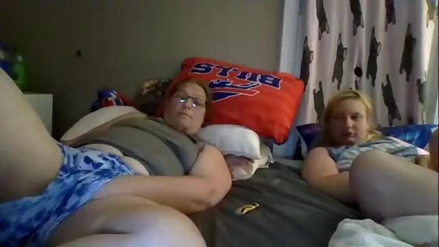 Image 4 of creamymadona Stream on Chaturbate on 14 days ago