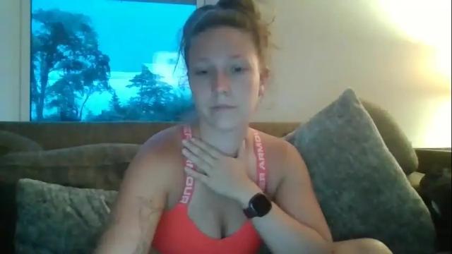 Thumbnail 2, creamymilfcookies's Stream at Chaturbate, 24 days ago