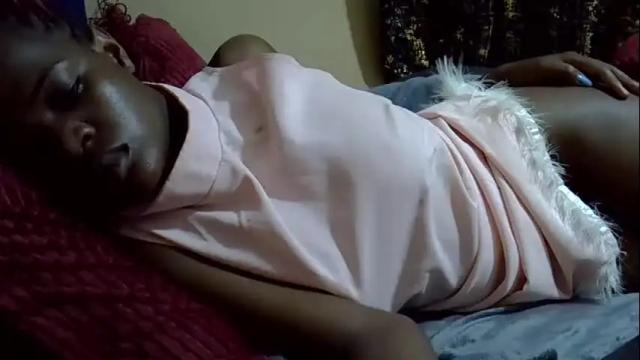 Image 6 of creamymomma Stream on Chaturbate on 1 month ago
