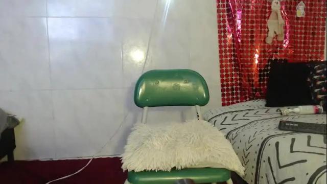 Image 3 of creazylove42 Stream on Chaturbate on 1 month ago