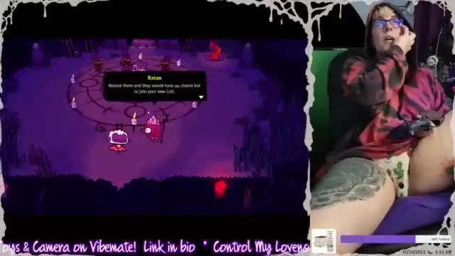 Image 3 of creepycrawlyqueen Stream on Chaturbate on 16 months ago