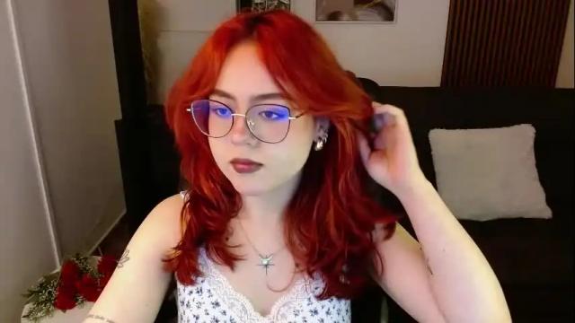 Image 2 of crimson_tati Stream on Chaturbate on 1 month ago