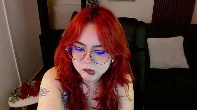 Image 6 of crimson_tati Stream on Chaturbate on 1 month ago