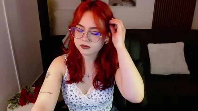 Image 8 of crimson_tati Stream on Chaturbate on 1 month ago