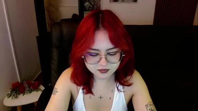 Image 10 of crimson_tati Stream on Chaturbate on 24 days ago