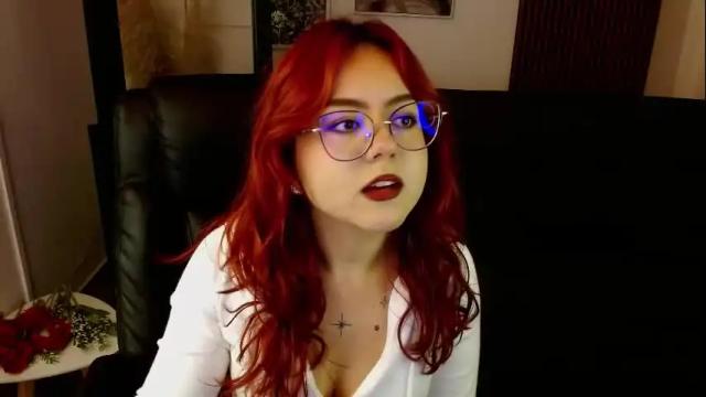 Image 12 of crimson_tati Stream on Chaturbate on 5 days ago