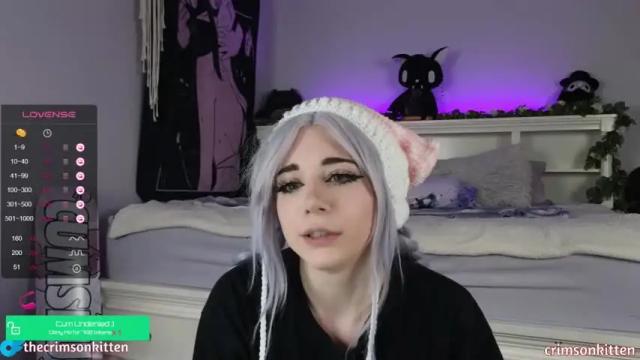 Image 11 of crimsonkitten Stream on Chaturbate on 16 months ago