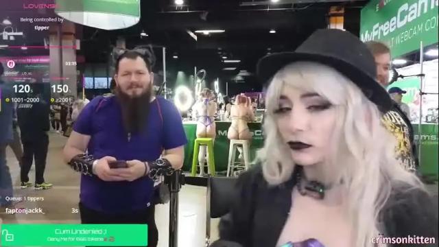 Image 2 of crimsonkitten Stream on Chaturbate on 26 days ago