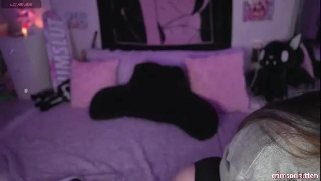 Image 2 of crimsonkitten Stream on Chaturbate on 21 days ago