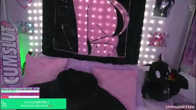 Image 2 of crimsonkitten Stream on Chaturbate on 13 days ago