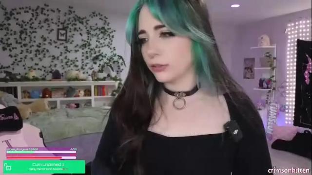Image 10 of crimsonkitten Stream on Chaturbate on 11 days ago