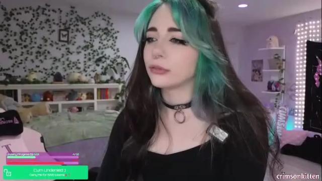 Image 11 of crimsonkitten Stream on Chaturbate on 11 days ago