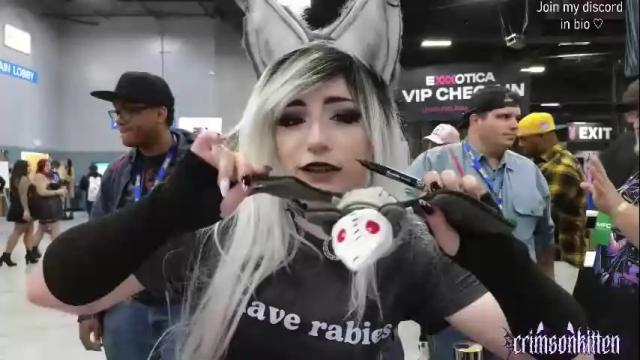 Image 6 of crimsonkitten Stream on Chaturbate on 2 months ago