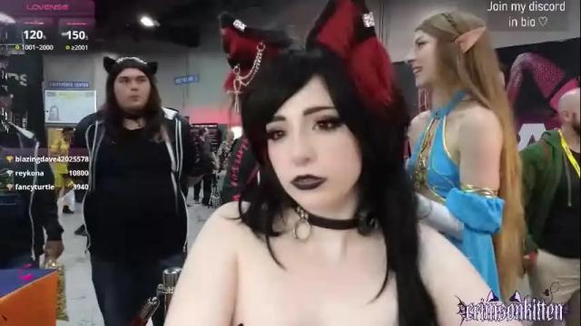 Image 10 of crimsonkitten Stream on Chaturbate on 2 months ago