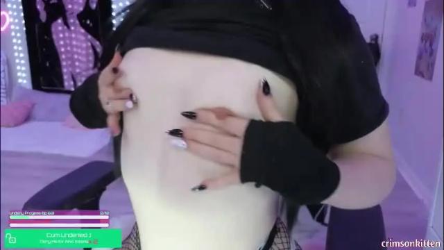 Image 8 of crimsonkitten Stream on Chaturbate on 2 months ago