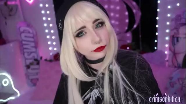 Image 3 of crimsonkitten Stream on Chaturbate on 1 month ago