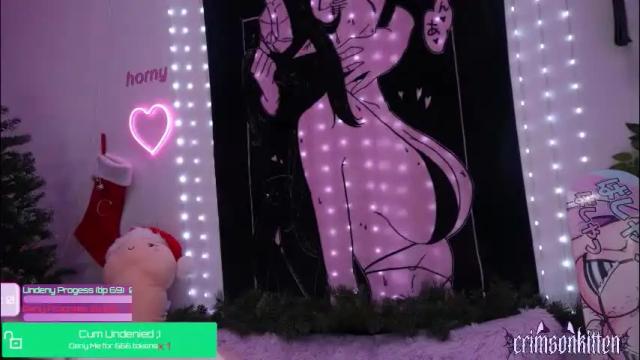 Image 12 of crimsonkitten Stream on Chaturbate on 1 month ago