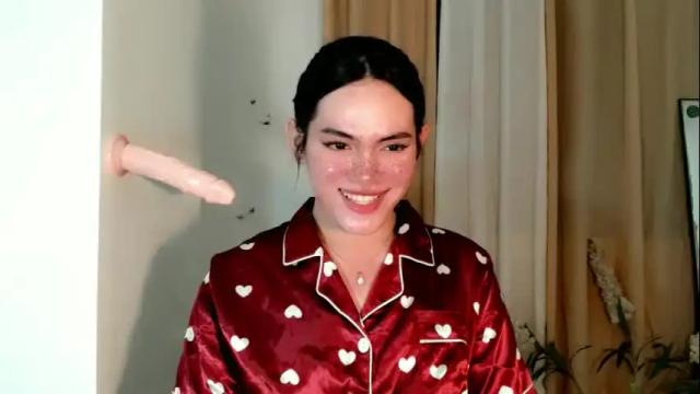 Image 4 of cris_slut08 Stream on Chaturbate on 14 days ago