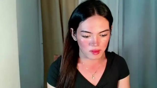 Image 7 of cris_slut08 Stream on Chaturbate on 4 months ago