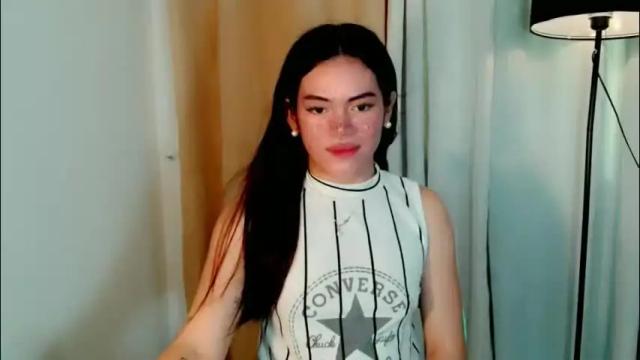 Image 7 of cris_slut08 Stream on Chaturbate on 3 months ago